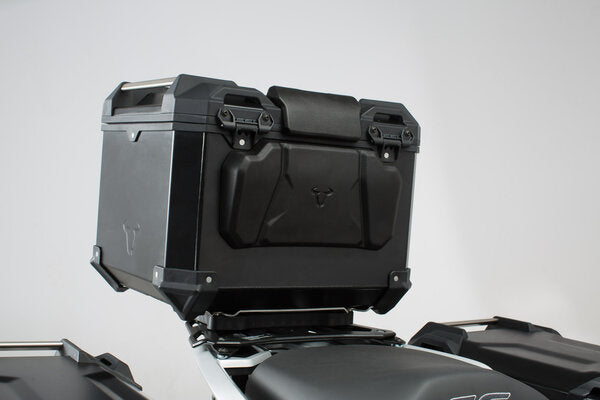 TRAX ADV top case passenger backrest. For TRAX ADV top case. Black.